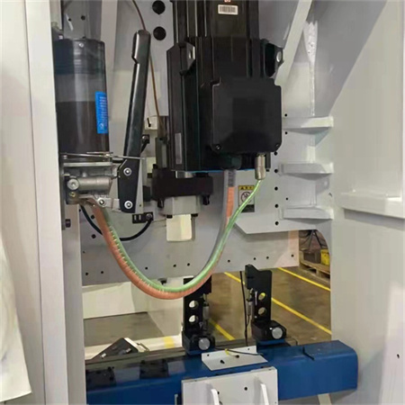 CNC自動アルミニウム鋼油圧プレスブレーキ電動板金曲げ機ロボット付き