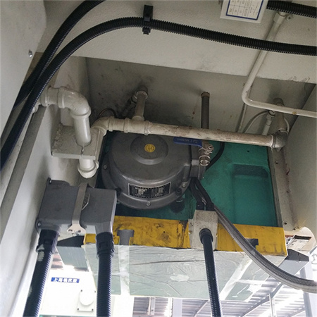 板金加工中国CE用の工場油圧複合鉄工パンチングマシンE21