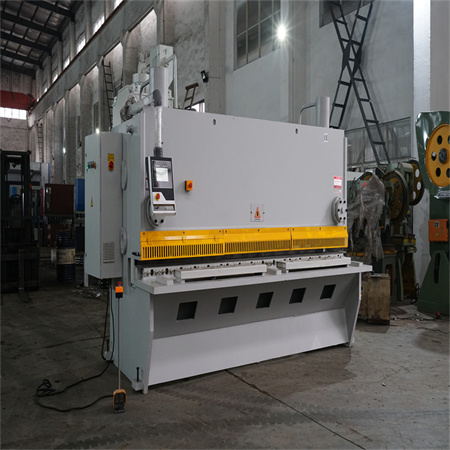 中国3m6m8m金属板鋼板切断CNC油圧ゲート式ギロチンせん断機の適正価格
